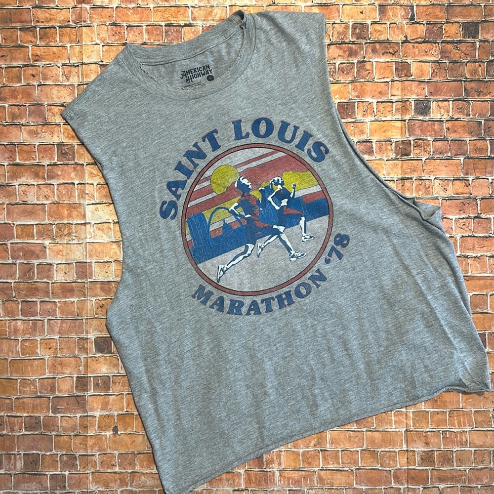 Saint Louis Marathon Tank